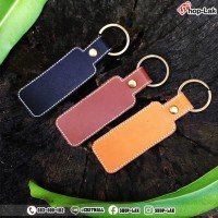 พวงกุญแจหนัง เย็บขอบ ห่วงทองเหลือง ขนาด 10x3 cm รุ่น F7Aa21-0001