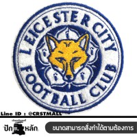 Arm Reed is attached to the Leicester City Football Club shirt. Lester City Football Club Arm Reed attached to the shirt of Leicester City Rolled-up arm of the Leicester shirt Lager Rollers F3Aa51-0008
