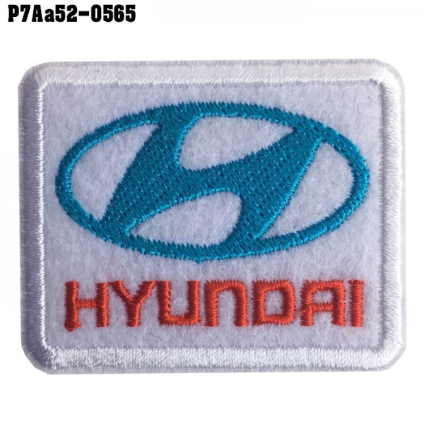 อาร์มติดเสื้อ ตัวรีดติดเสื้อ อาร์มปักลาย โลโก้รถ HYUNDAI /Size 5.3*4.3cm #ปักขาวแดงฟ้าพื้นขาว งานปักคุณภาพดีเส้นคมชัด รุ่น P7Aa52-0565
