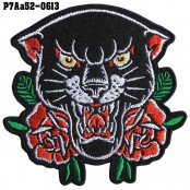 อาร์มติดเสื้อ ตัวรีดติดเสื้อ แบบกาวการ์ตูน ลายเสือดำดอกกุหลาบ /Size 8*8cm #ปักดำเหลืองแดงเขียวขาวพื้นดำ งานปักละเอียดคุณภาพสูง รุ่น P7Aa52-0613