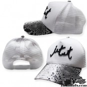  หมวกแก๊ปแฟชั่น หมวกแก๊ปJet set ปีกลายงู ด้านหลังเป็นSNAPBACKปรับไซด์ได้  No.F1Ah15-0376