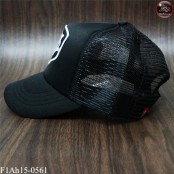 หมวกแก๊ปปักDEUS หมวกแก๊ปฟองน้ำตาข่าย DEUS สีดำปักขาว ด้านหลังเป็นSNAPBACKปรับไซด์ได้ No.F1Ah15-0561