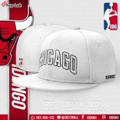 หมวก HipHop เต็มใบ สีแดง/สีดำ สไตล์ชาวอเมริกา ชาวบาสเก็คบอลหรือชาวฮิปฮอป ลาย CHICAGO  No.F7Ah47-0051 และ F7Ah47-0065