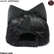 หมวกHipHopผ้า หมวกHipHopผ้าเงา สีดำ หมวกหูแมวประดับไข่มุก มันเงาวาว  No.F5Ah47-0218