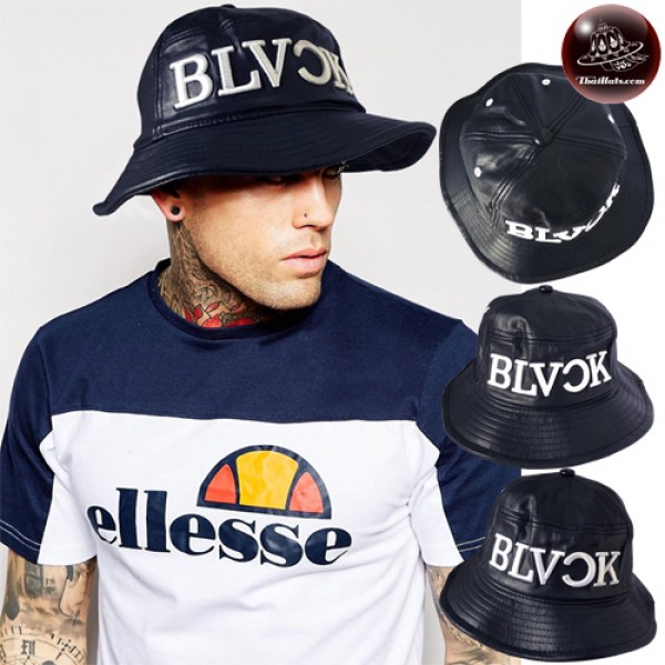 หมวกBucket hat หนัง สีกรม ปัก BLACK